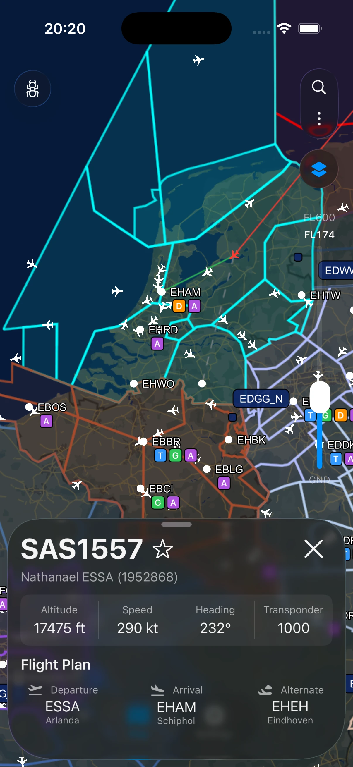 VatSight flight detail card with a pilot's live track and flight plan overlaid on the map
